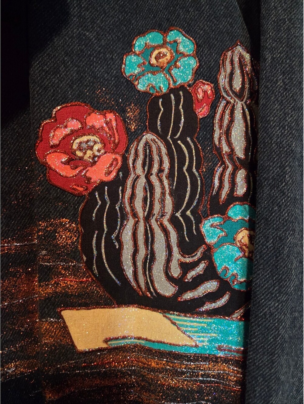 Sunbelt Vintage Long Denim Jacket with Southwestern Painted Design, One Size - Picture 5 of 9